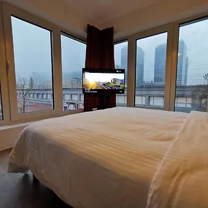 *** Hotel Ooostel2be Brussel Belgio